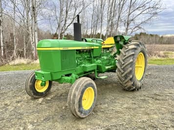 Main image John Deere 2640